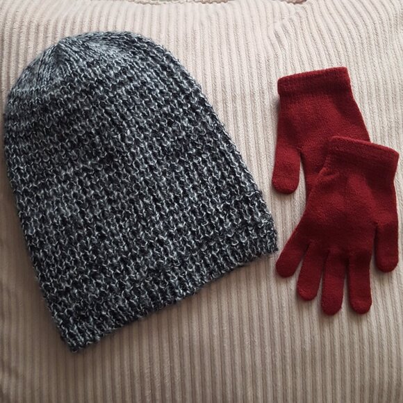 Gray Knit Beanie and Red Gloves - Picture 4 of 6